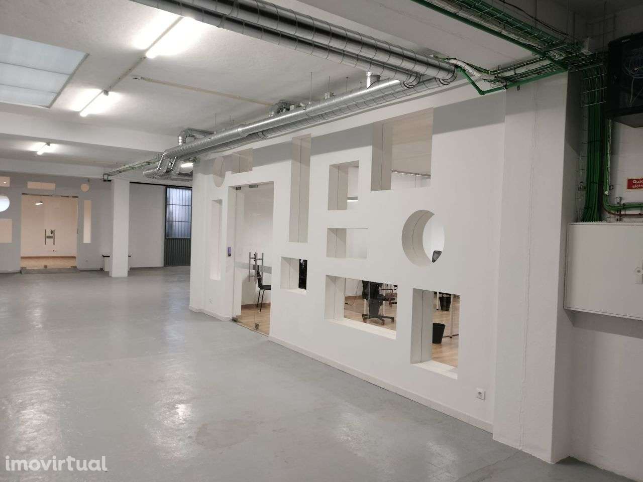 Escritórios com serviços partilhados - Gabinetes + Coworking - Grande imagem: 2/15