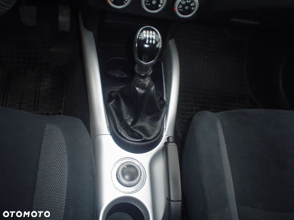 Citroën C5 II 2.0 HDi Exclusive - 15