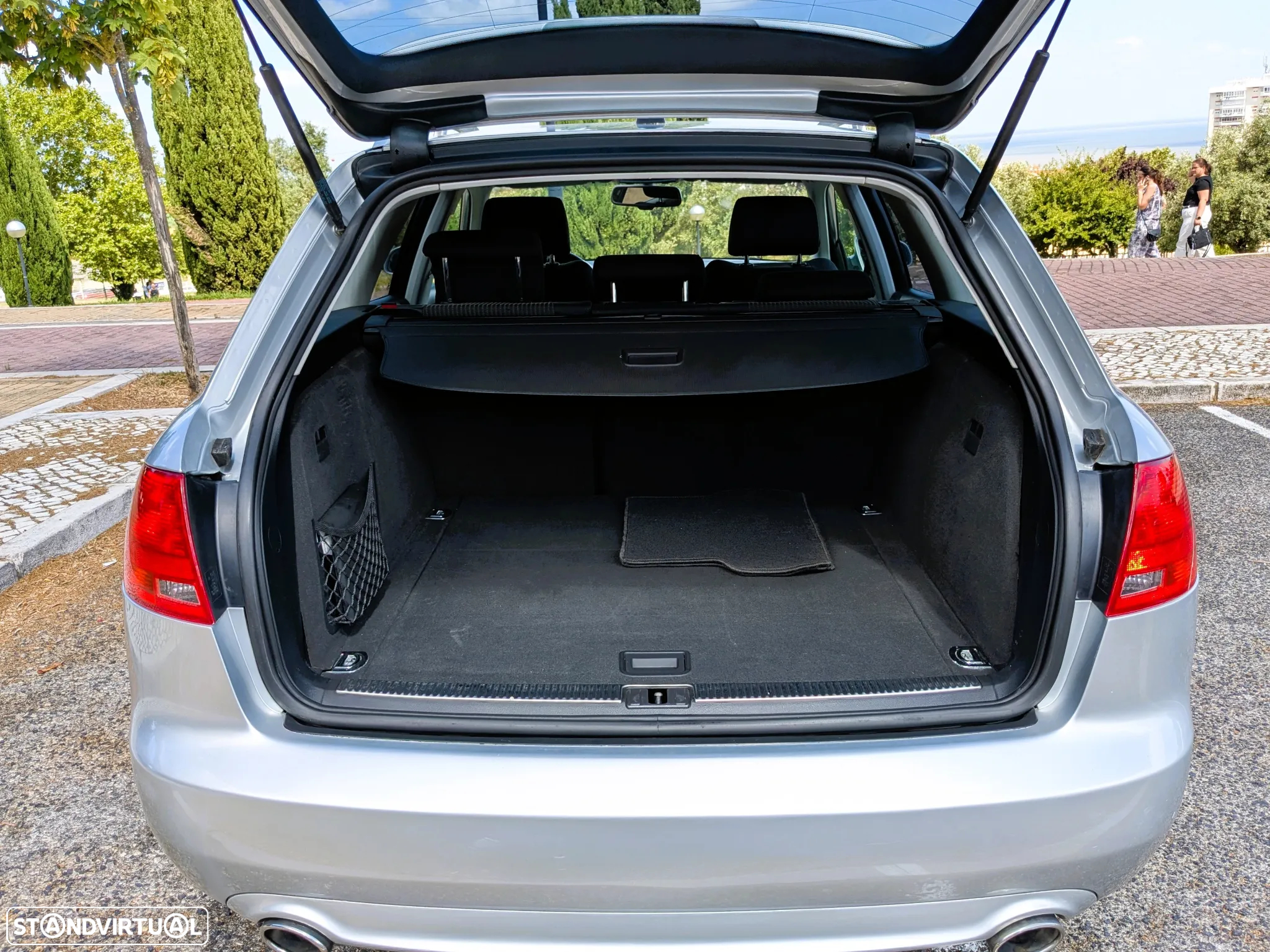 Audi A4 Avant 2.0 TDI S-line - 19