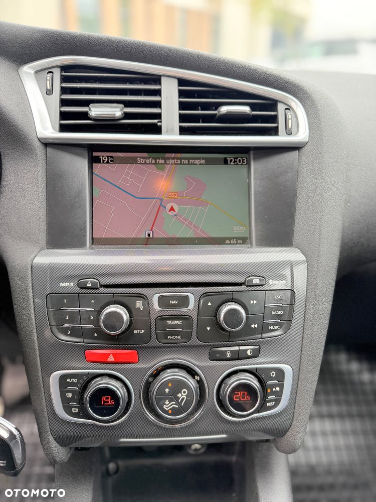 Citroën C4 1.6 HDi Vitamin - 11