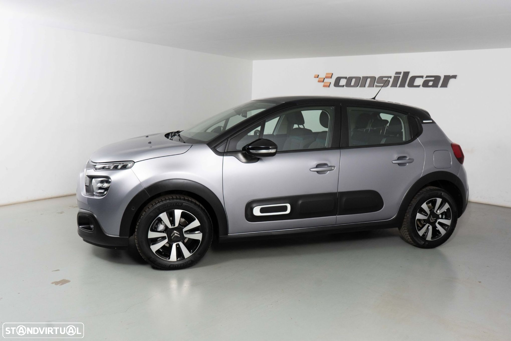 Citroën C3 1.2 PureTech Shine - 6
