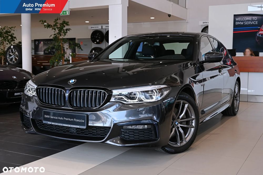BMW Seria 5 520d xDrive - 4