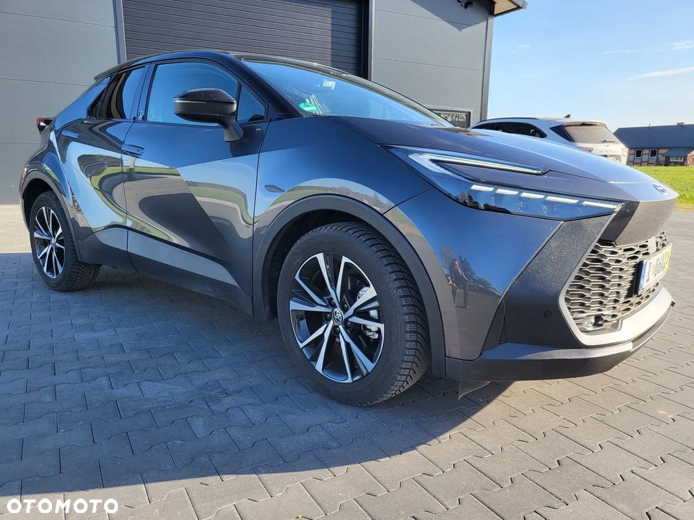 Toyota C-HR 1.8 Hybrid Team Deutschland - 8