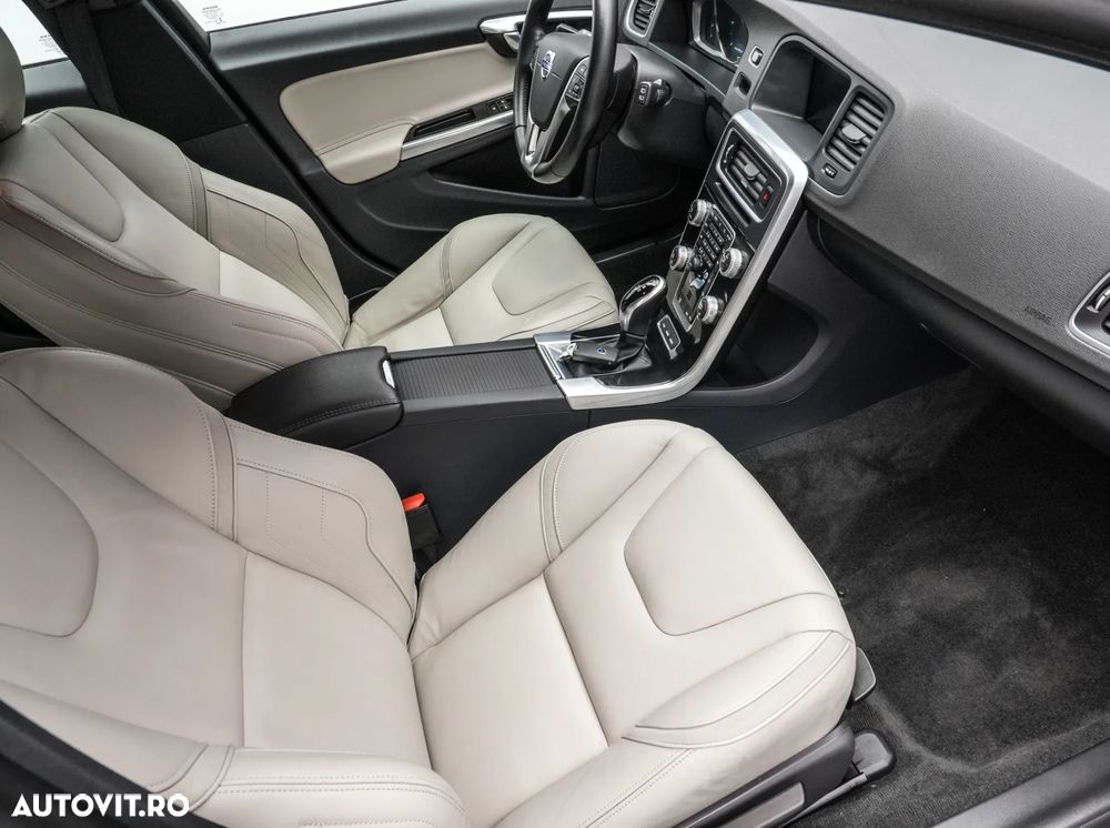 Volvo V60 - 12