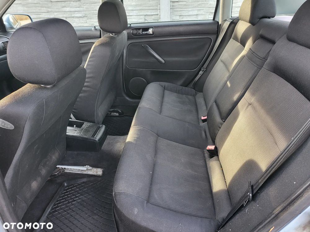 Volkswagen Passat 2.0 Comfortline - 7