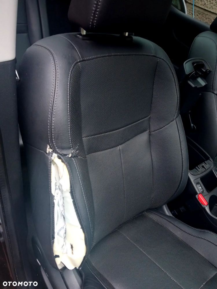 Nissan Qashqai 1.6 DCi N-Connecta Xtronic - 12
