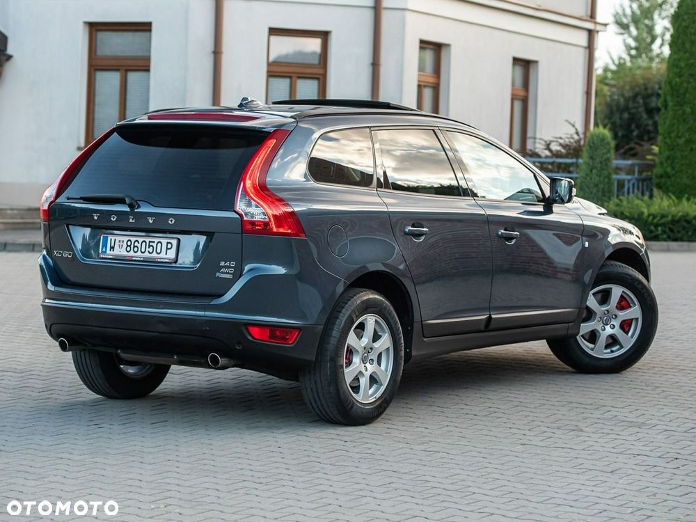Volvo XC 60 2.4D AWD Summum - 17