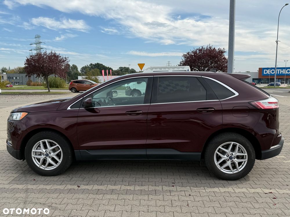 Ford Edge - 8