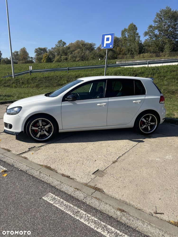 Volkswagen Golf - 4