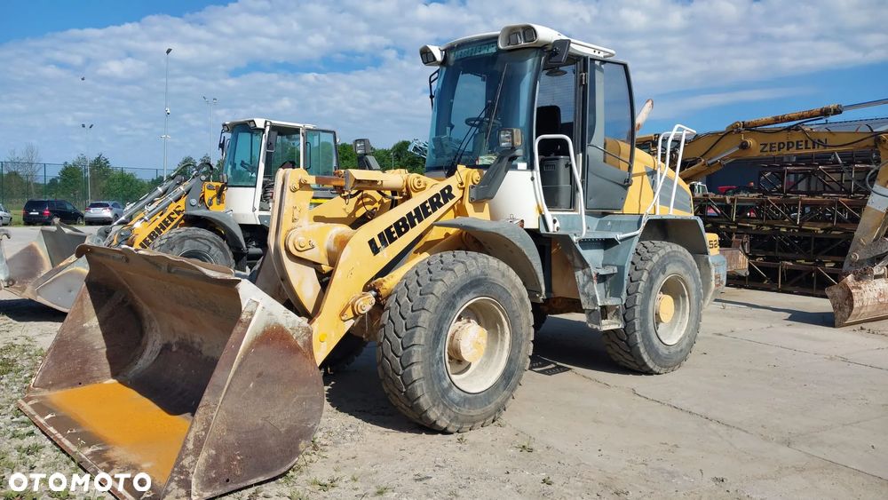 Liebherr L524 - 1