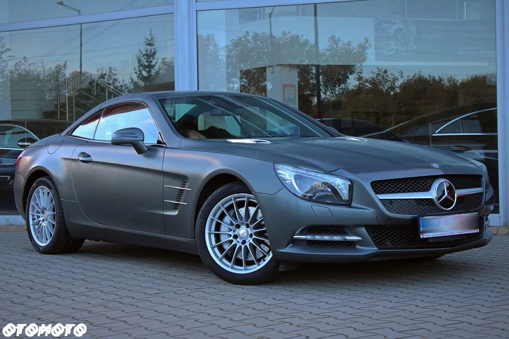 Mercedes-Benz SL - 1