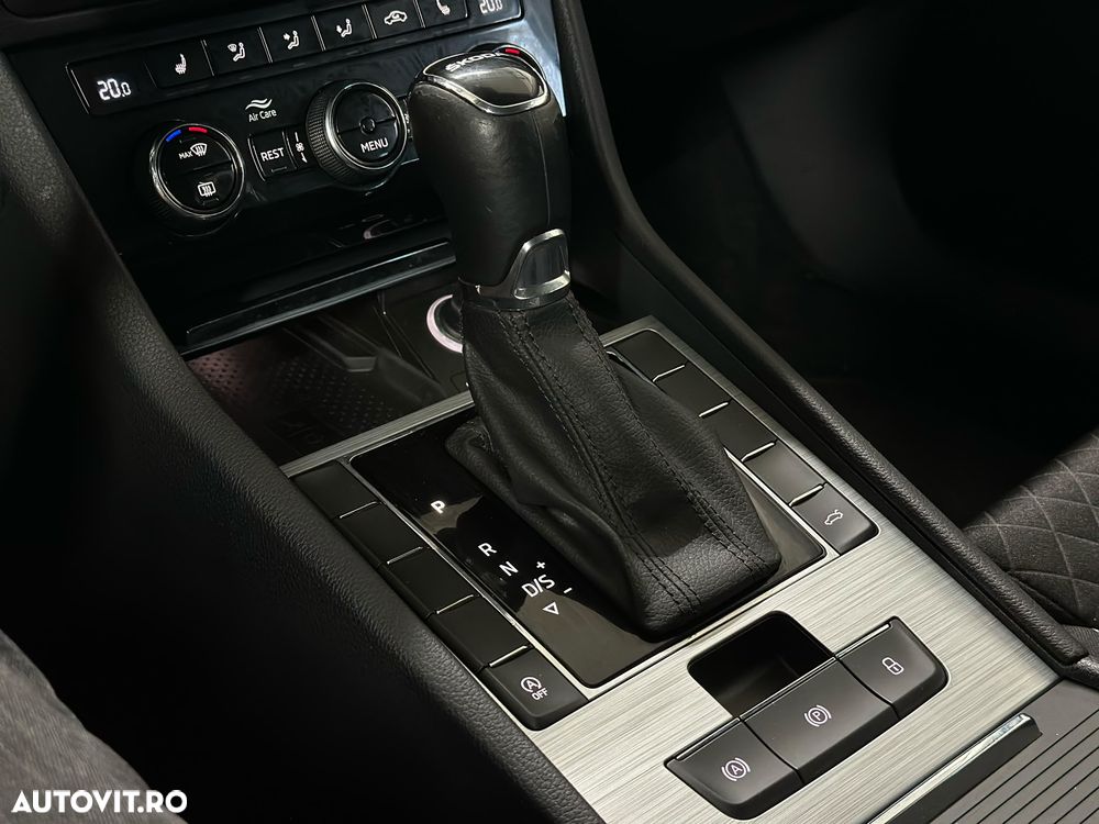 Skoda Superb 2.0 TDI DSG Ambition - 9