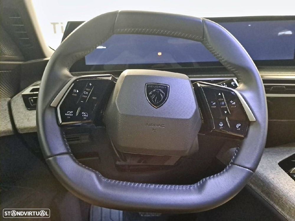 Peugeot 5008 1.2 Hybrid Allure e-DCS6 - 12