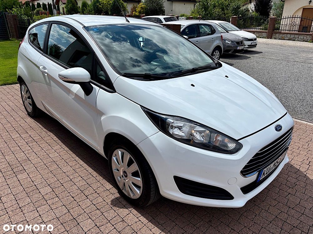 Ford Fiesta 1.25 Titanium - 24