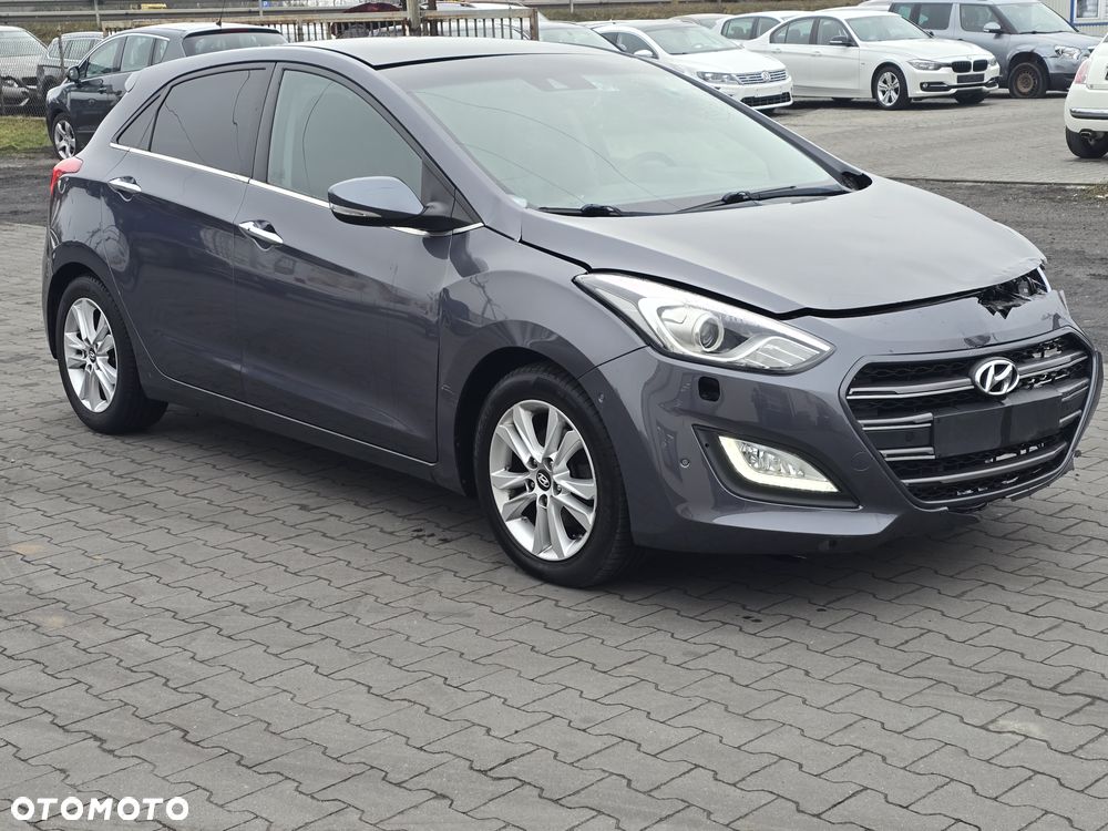 Hyundai i30 1.6 CRDI DCT Premium - 8
