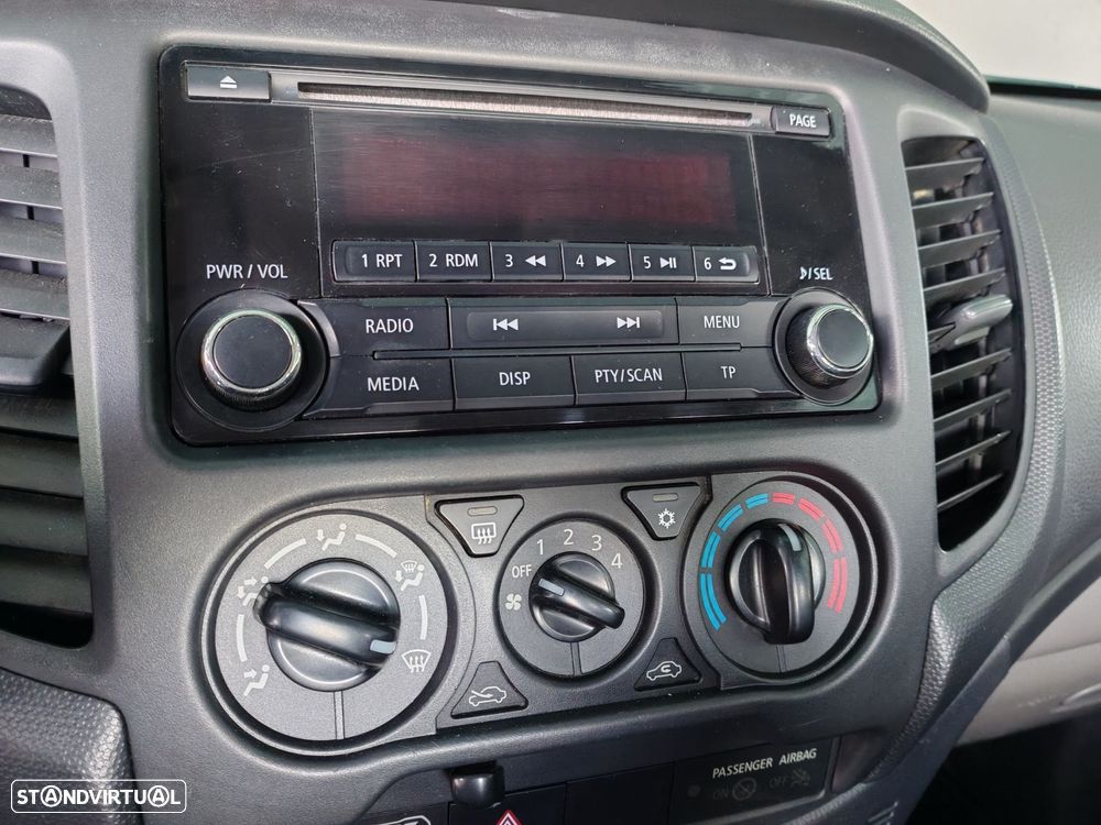 Mitsubishi L200 2.4 DI-D CD Invite 4WD - 14