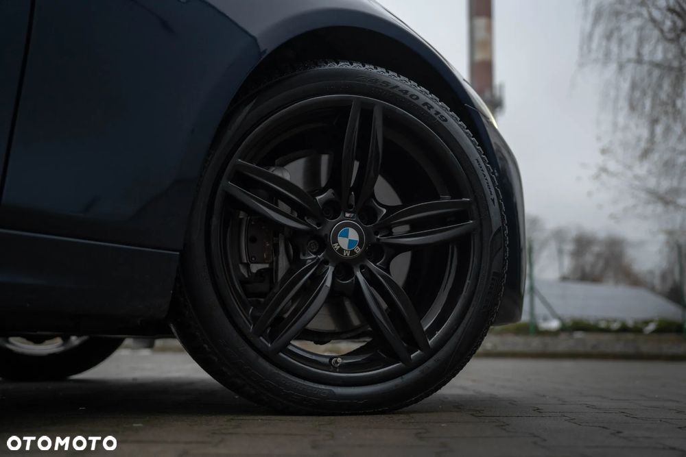 BMW Seria 5 530d xDrive Sport-Aut Luxury Line - 34