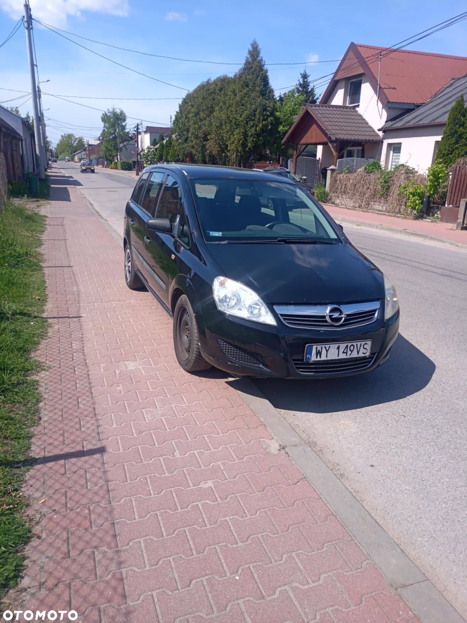 Opel Zafira 1.8 Enjoy - 1