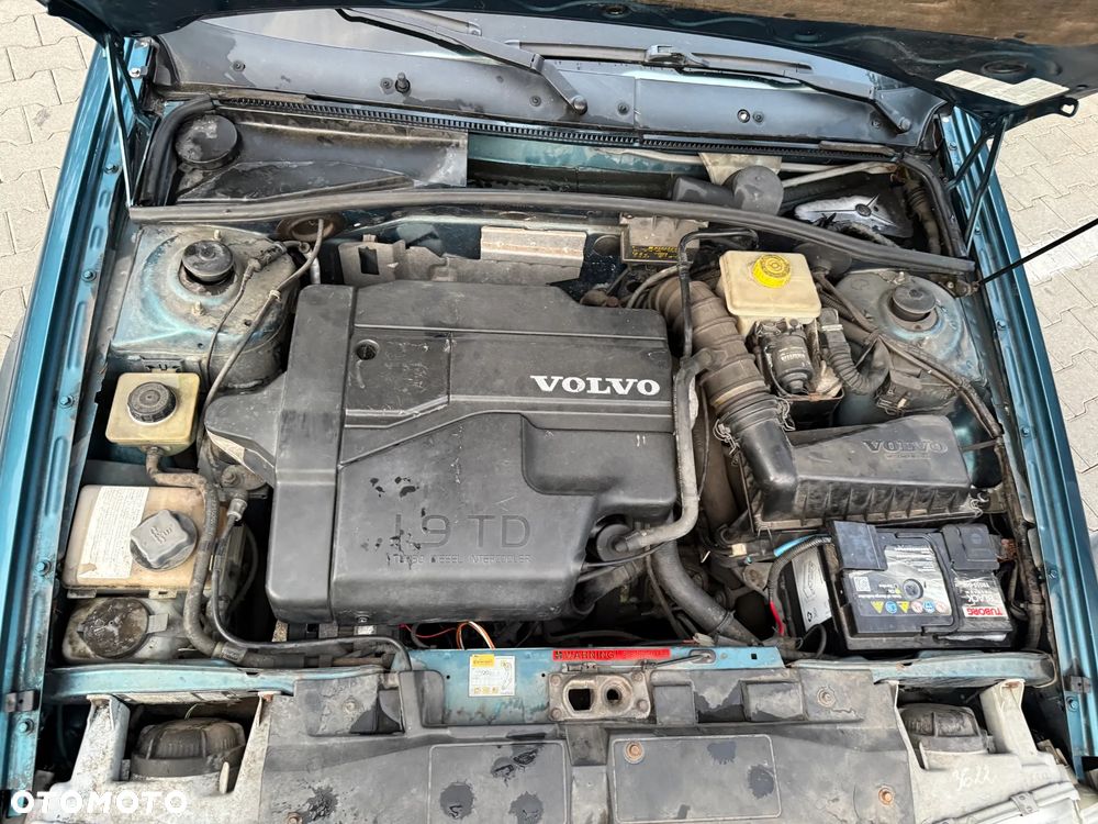 Volvo Seria 400 - 15