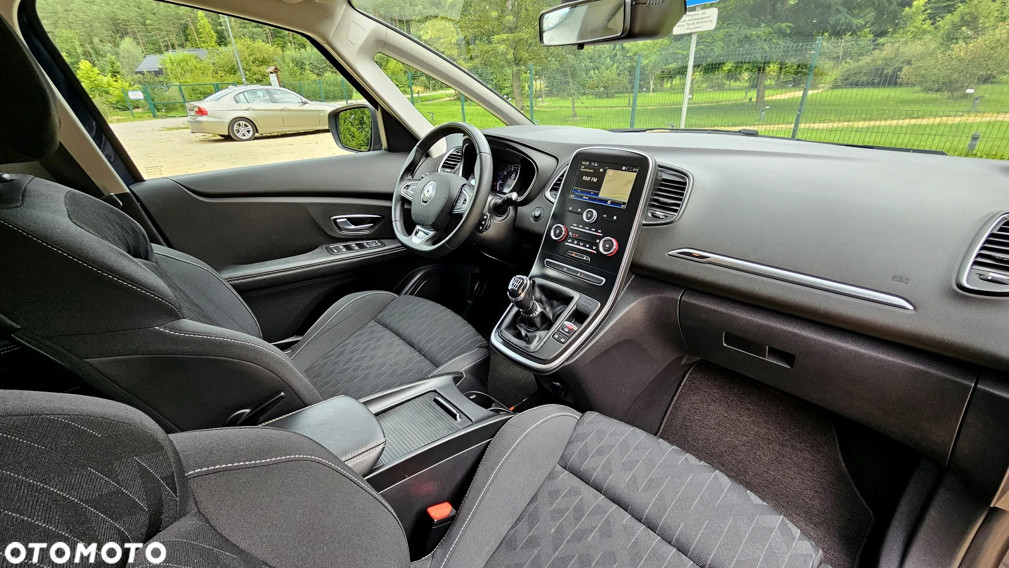Renault Grand Scenic ENERGY TCe 115 LIMITED - 39