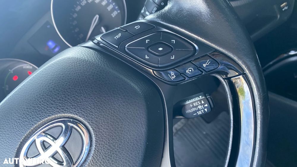 Toyota C-HR 2.0 HSD 184 CP 4x2 CVT C-ult Style bi-tone - 17