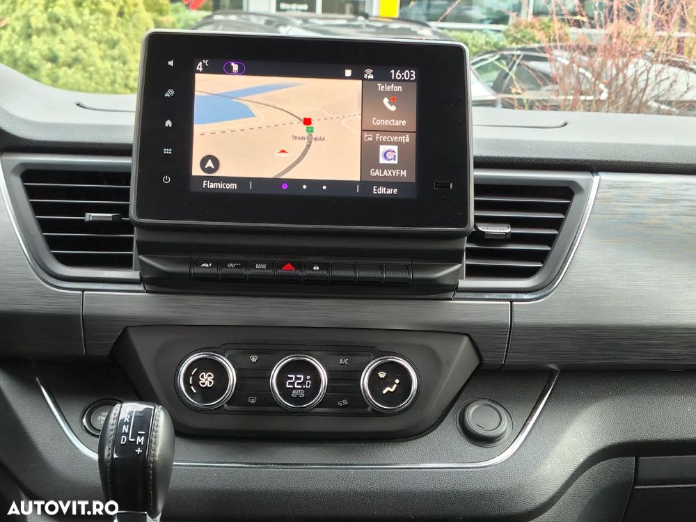 Renault Trafic 2.0 Blue dCi 170 EDC S&S L2 7+1 SpaceClass - 15