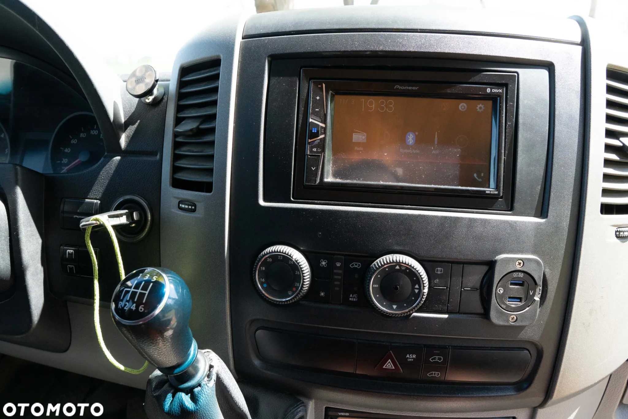 Volkswagen Crafter - 15