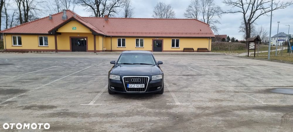 Audi A8 4.2 Quattro - 4