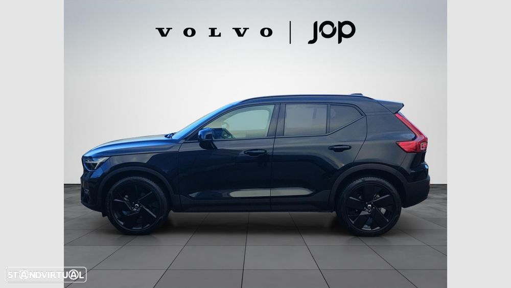 Volvo XC 40 2.0 B3 Black Edition - 2