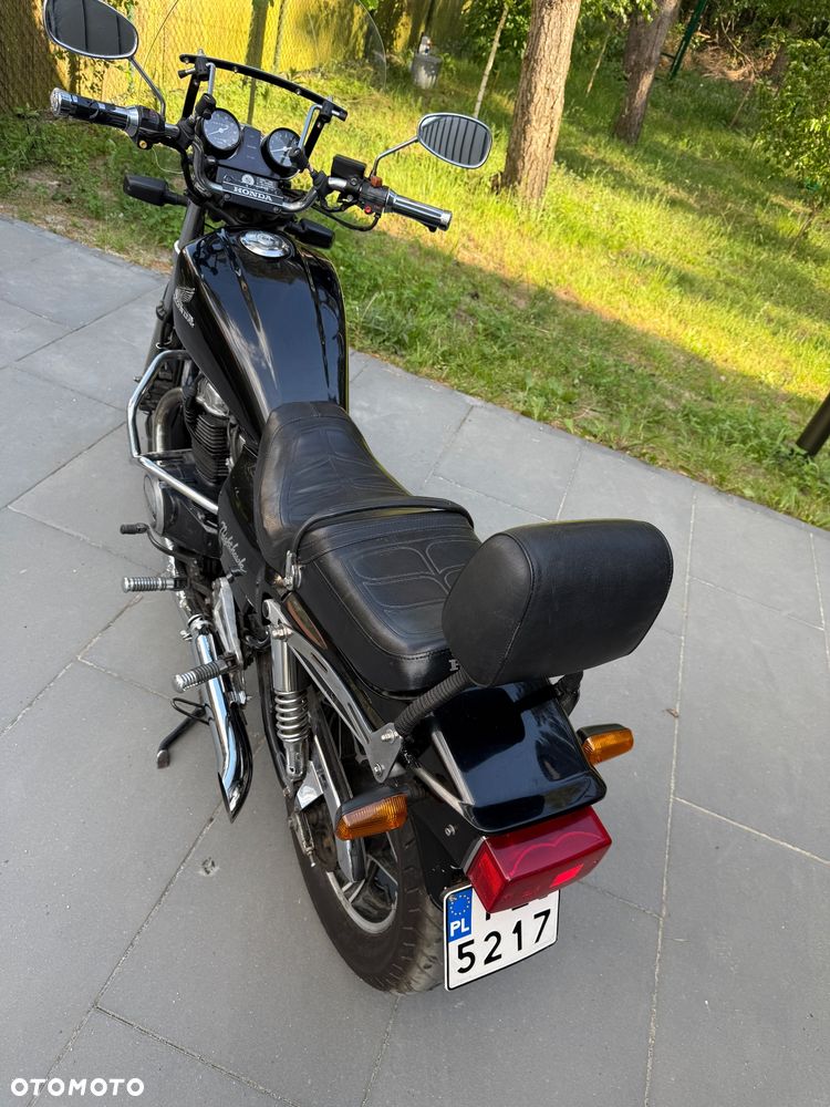 Honda Nighthawk - 9