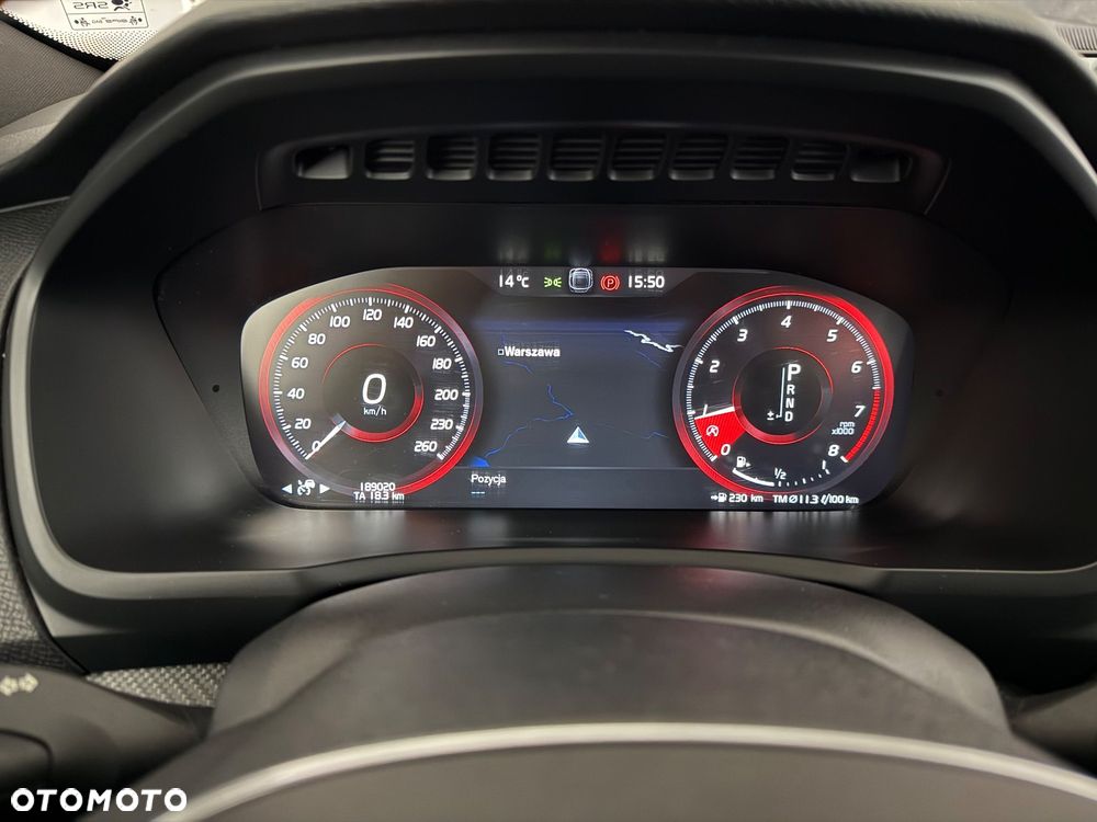 Volvo XC 90 T6 AWD Geartronic RDesign - 26