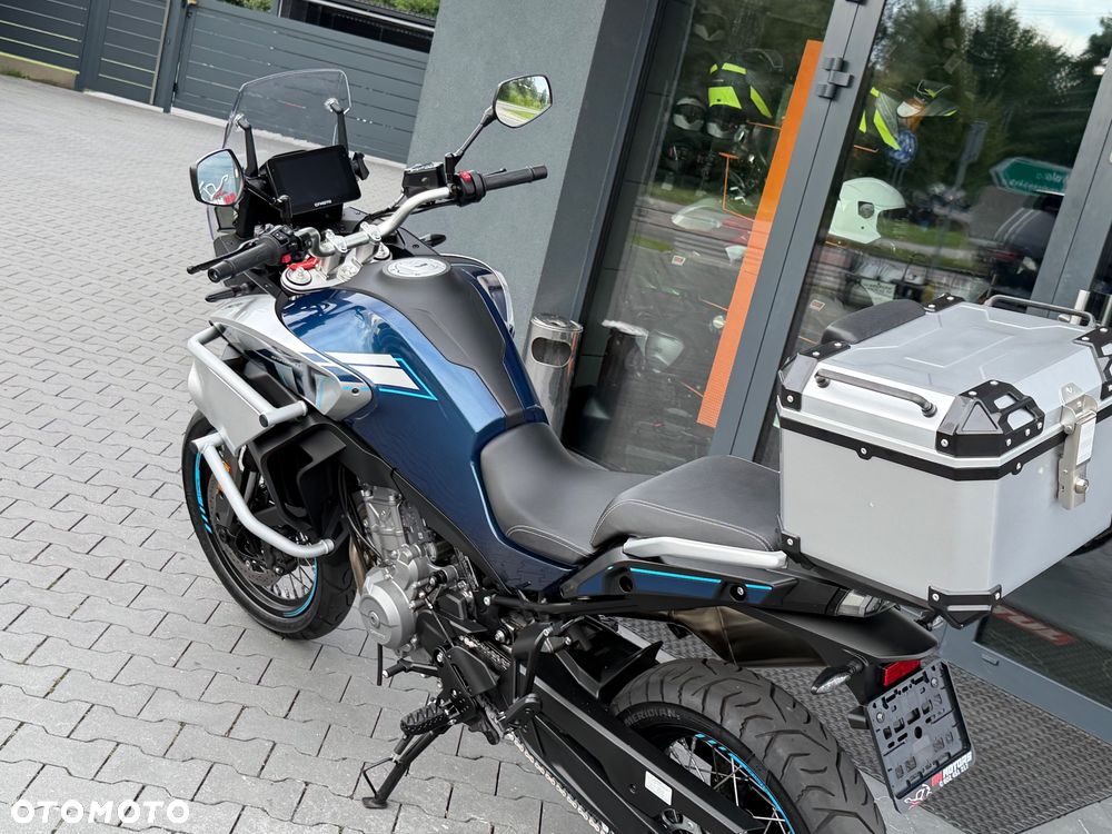 CFMoto 800MT Touring - 30