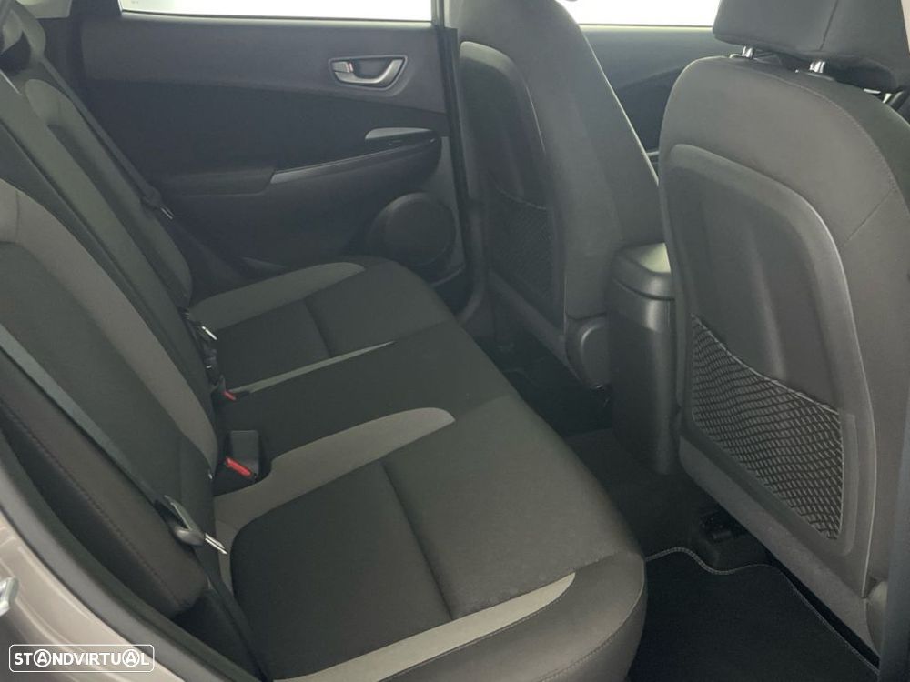 Hyundai Kauai 1.0 T-GDi Premium Tec.Preto - 24