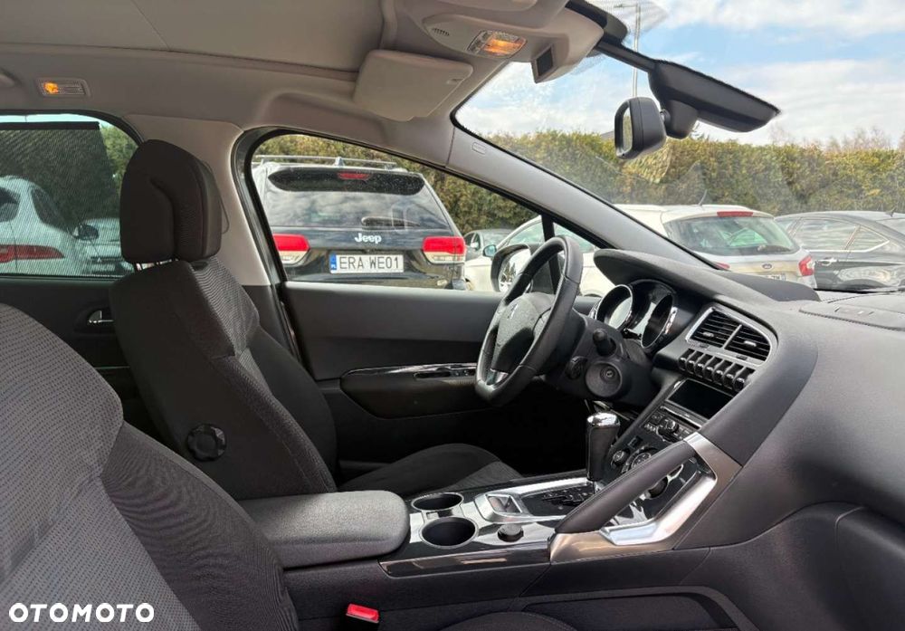Peugeot 3008 - 11
