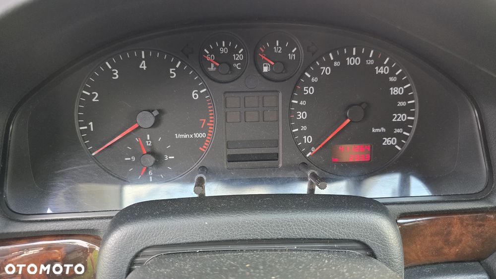 Audi A4 Avant 1.6 - 4