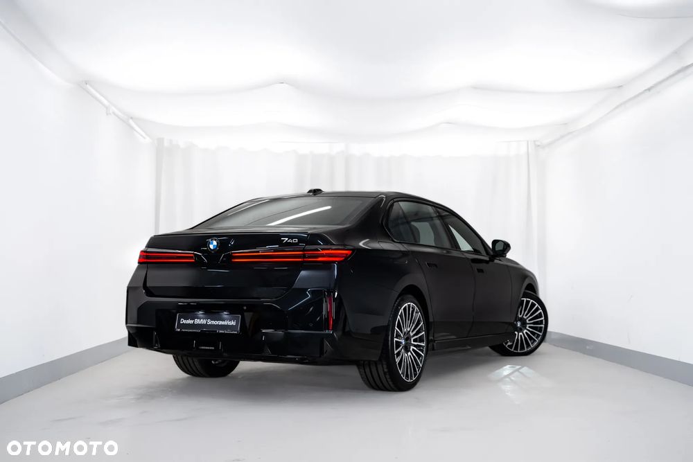 BMW Seria 7 740 xDrive mHEV sport - 3