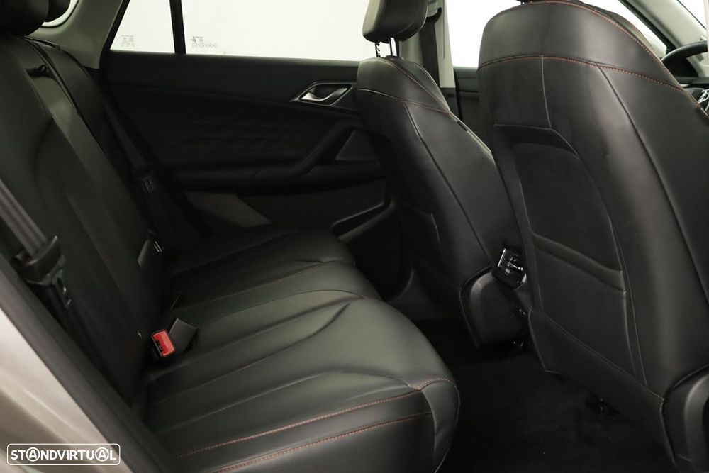 MG EHS 1.5 T-GDI Plug-in Hybrid Luxury - 21