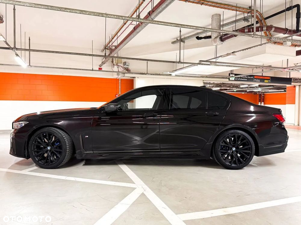 BMW Seria 7 750i xDrive - 4