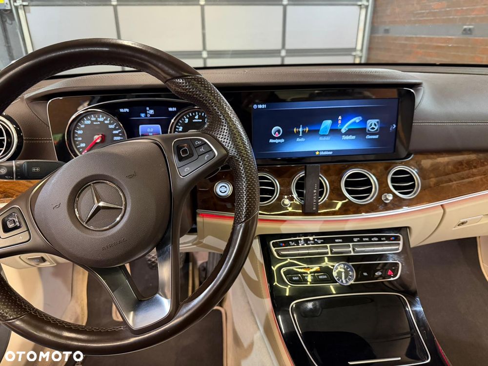 Mercedes-Benz Klasa E - 39