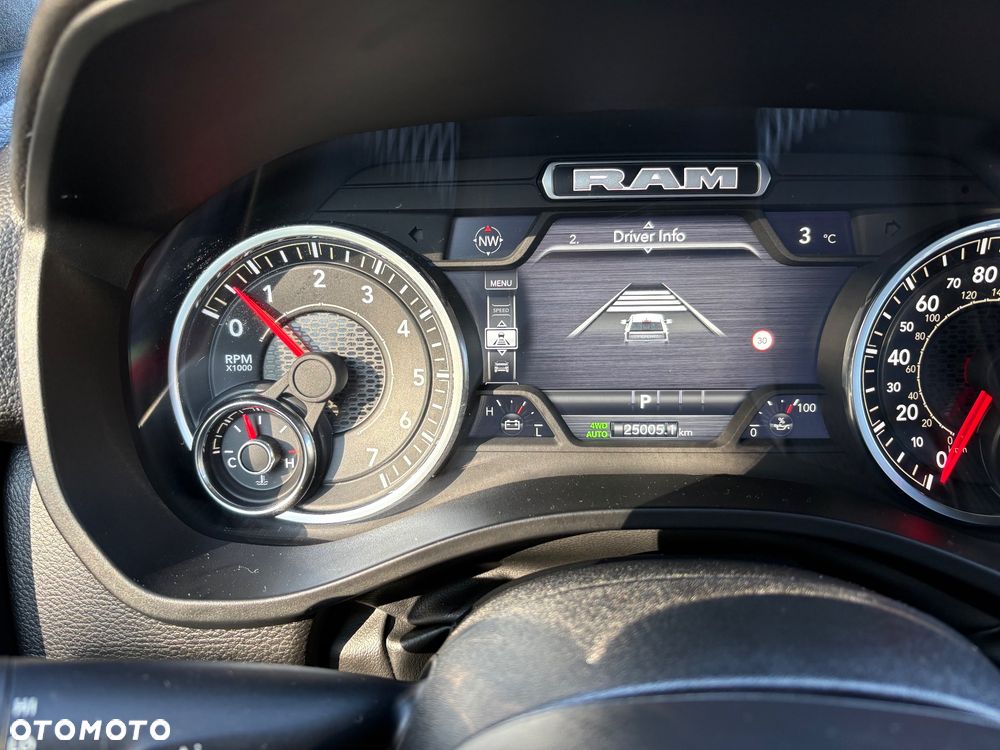Dodge RAM 5.7 4x4 - 39