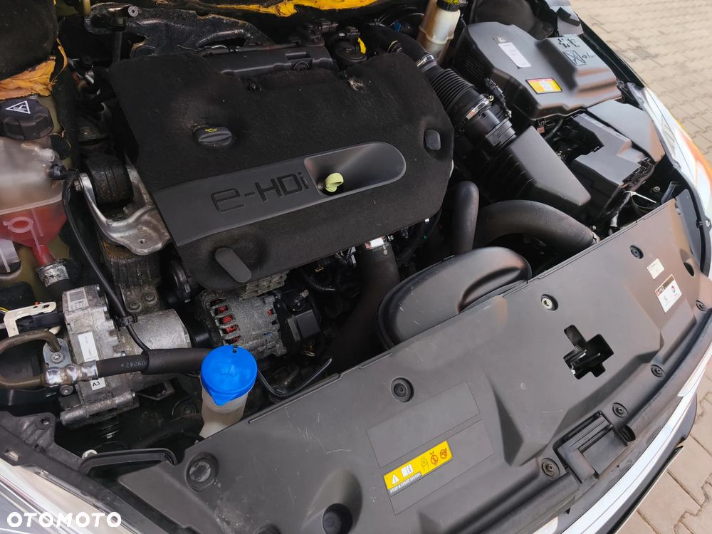 Peugeot 508 2.0 BlueHDi Allure S&S - 29