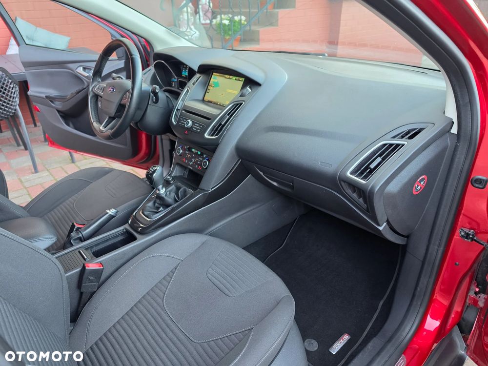 Ford Focus 1.5 TDCi DPF Start-Stopp-System Titanium - 23