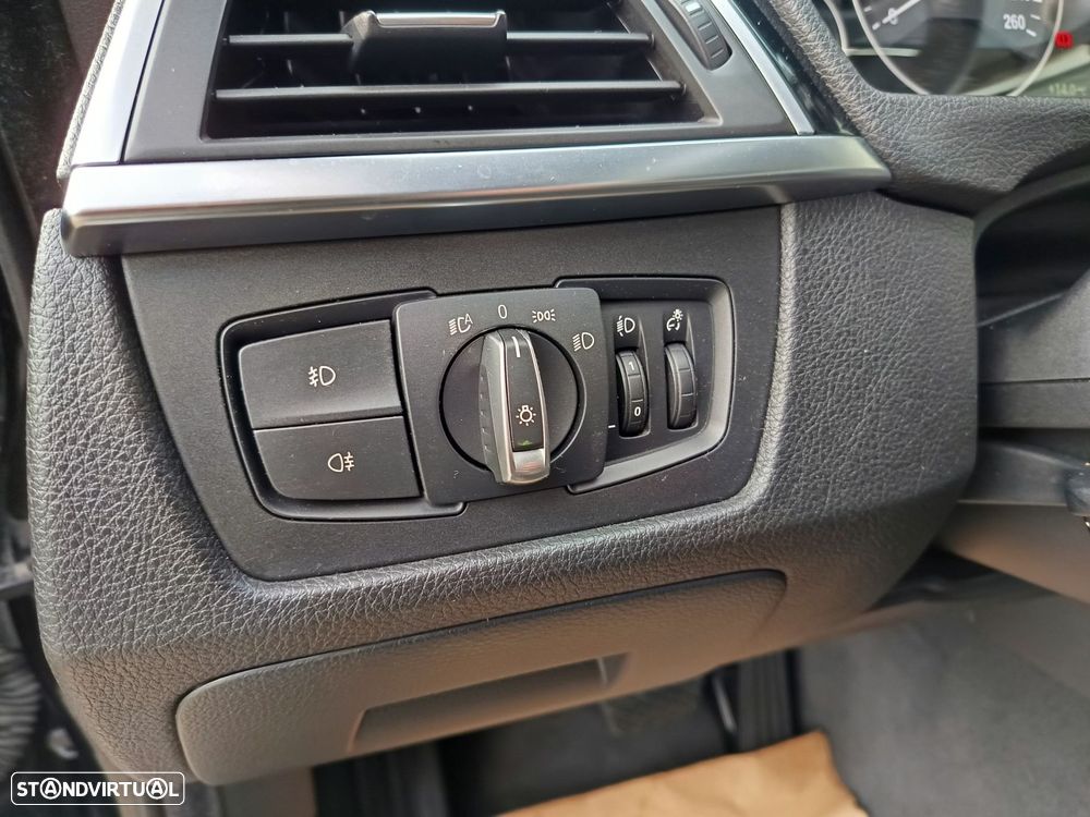 BMW 320 Gran Turismo d Line Luxury Auto - 33