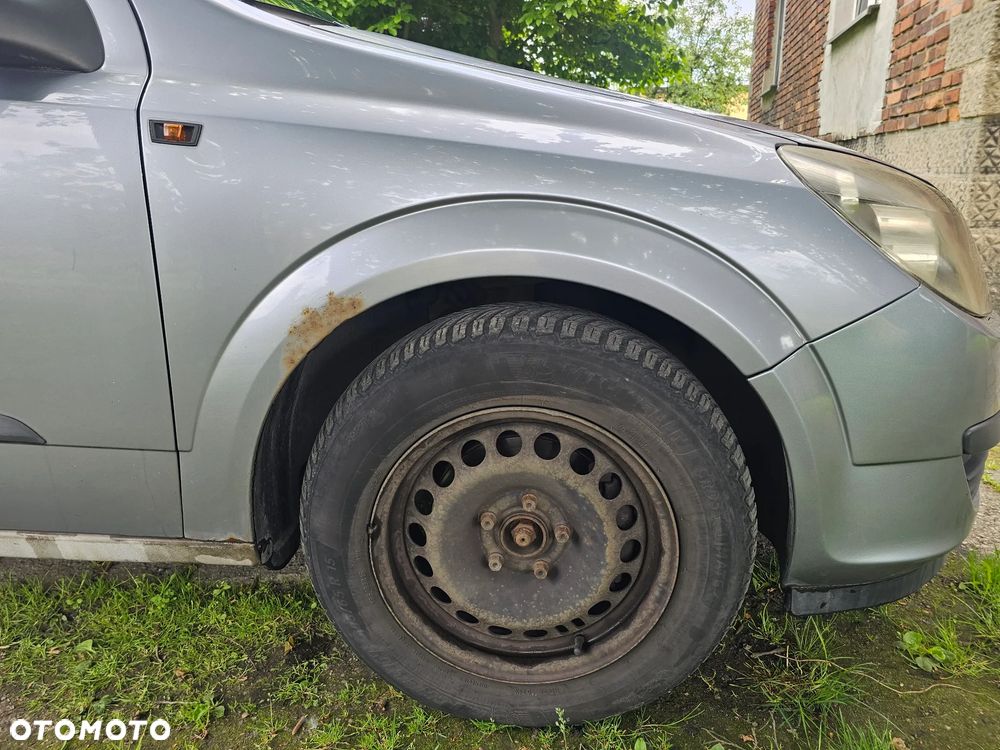 Opel Astra 1.7 CDTI - 9