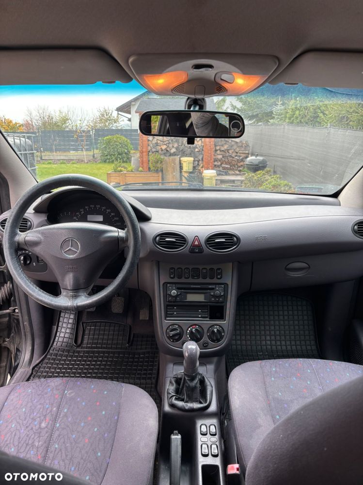 Mercedes-Benz A-Class 2004 photo 3