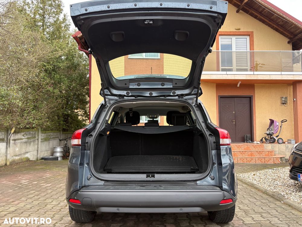 Renault Clio (Energy) TCe 90 Start & Stop LIMITED - 11