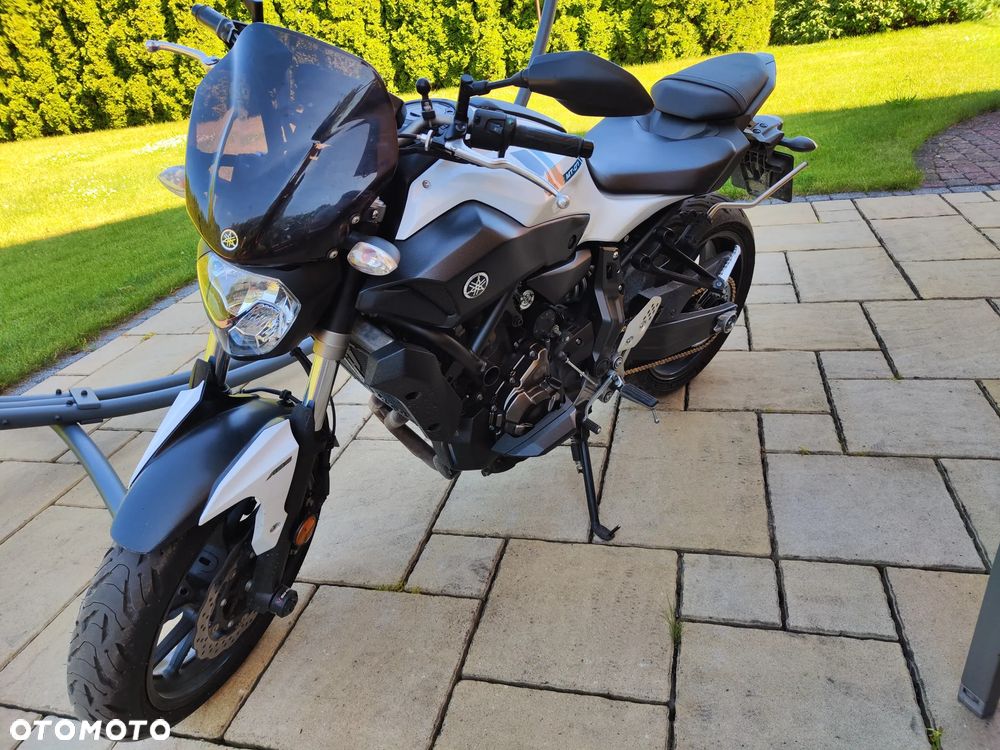 Yamaha MT - 4