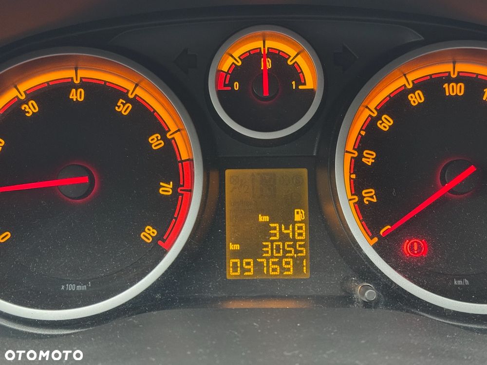 Opel Corsa 1.4 16V Color Edition - 9