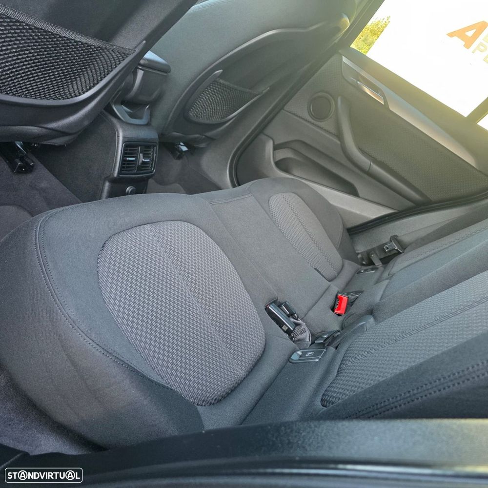 BMW X1 20 d sDrive Auto Advantage - 37