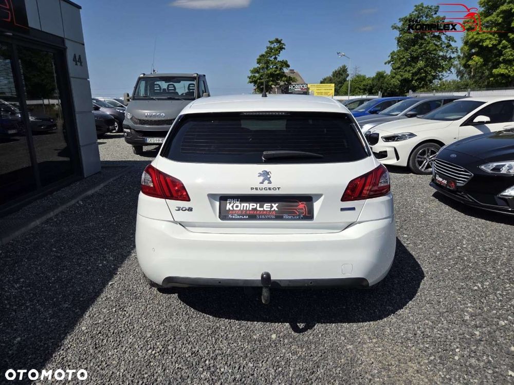 Peugeot 308 - 6